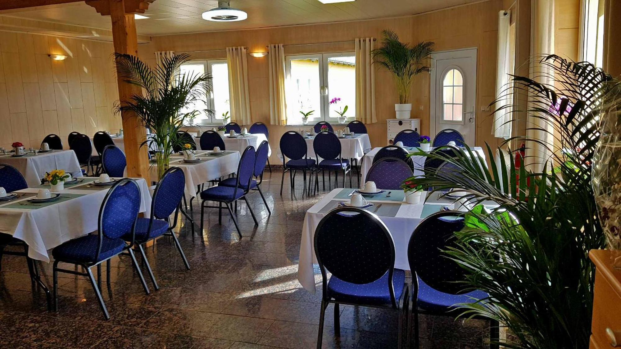 Pension Zum Lindenwald Colbitz Εξωτερικό φωτογραφία